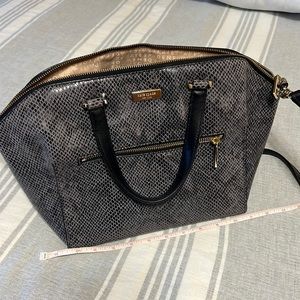 Kate spade black and grey hand bag. Like new, rarely used.